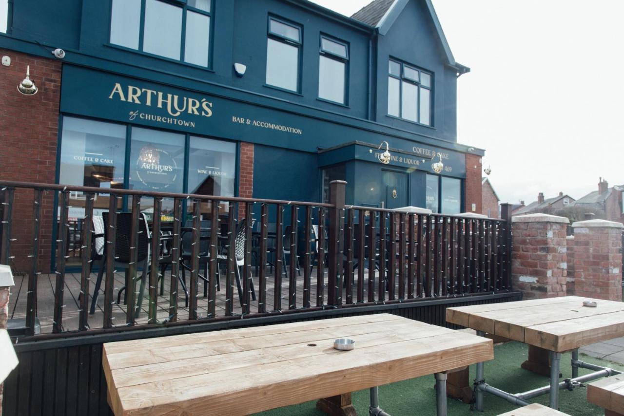 Arthur'S Bar & Accommodation Southport Esterno foto